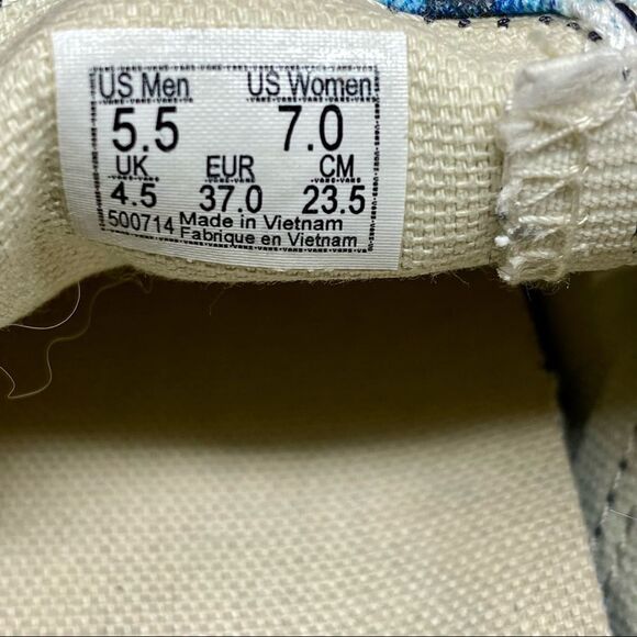 Vans Slipons- Size 7 - Picture 11 of 12